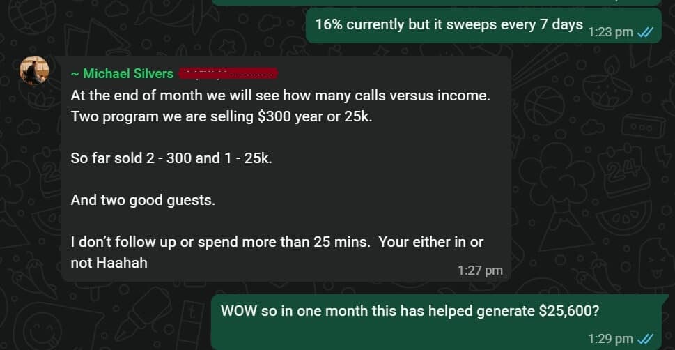 WhatsApp chat reporting two 300 dollar sales, one 25 thousand dollar sale, and 25,600 dollars generated in one month